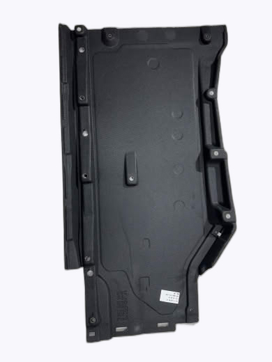 Защита днища правая AUDI A4 B9 8W0825208С