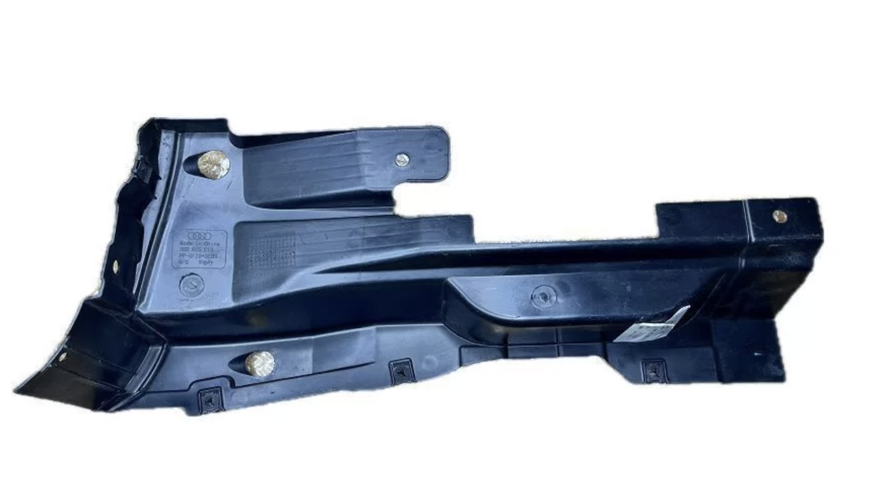 Облицовка (защита) днища слева спереди Audi Q3 8U 8U0825201A
